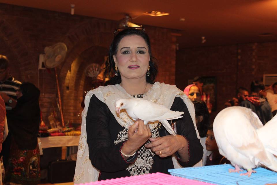 Dr, Sughra Sadaf at Lahore Birds Show
