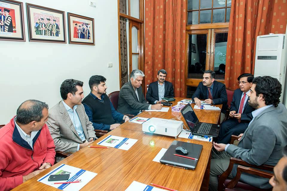 ویٹرنری یونیورسٹی میں منسٹر لائیوسٹاک پنجاب کی زیر صدارت ایمبریو پروڈکشن ٹیکنالوجی کی حوالے سے اجلاس