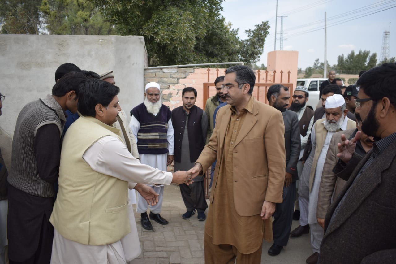 Minister for L&DD visited Directorate of Livestock DG Khan